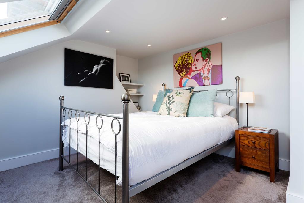 Veeve - Clapham Fairytale * Londra